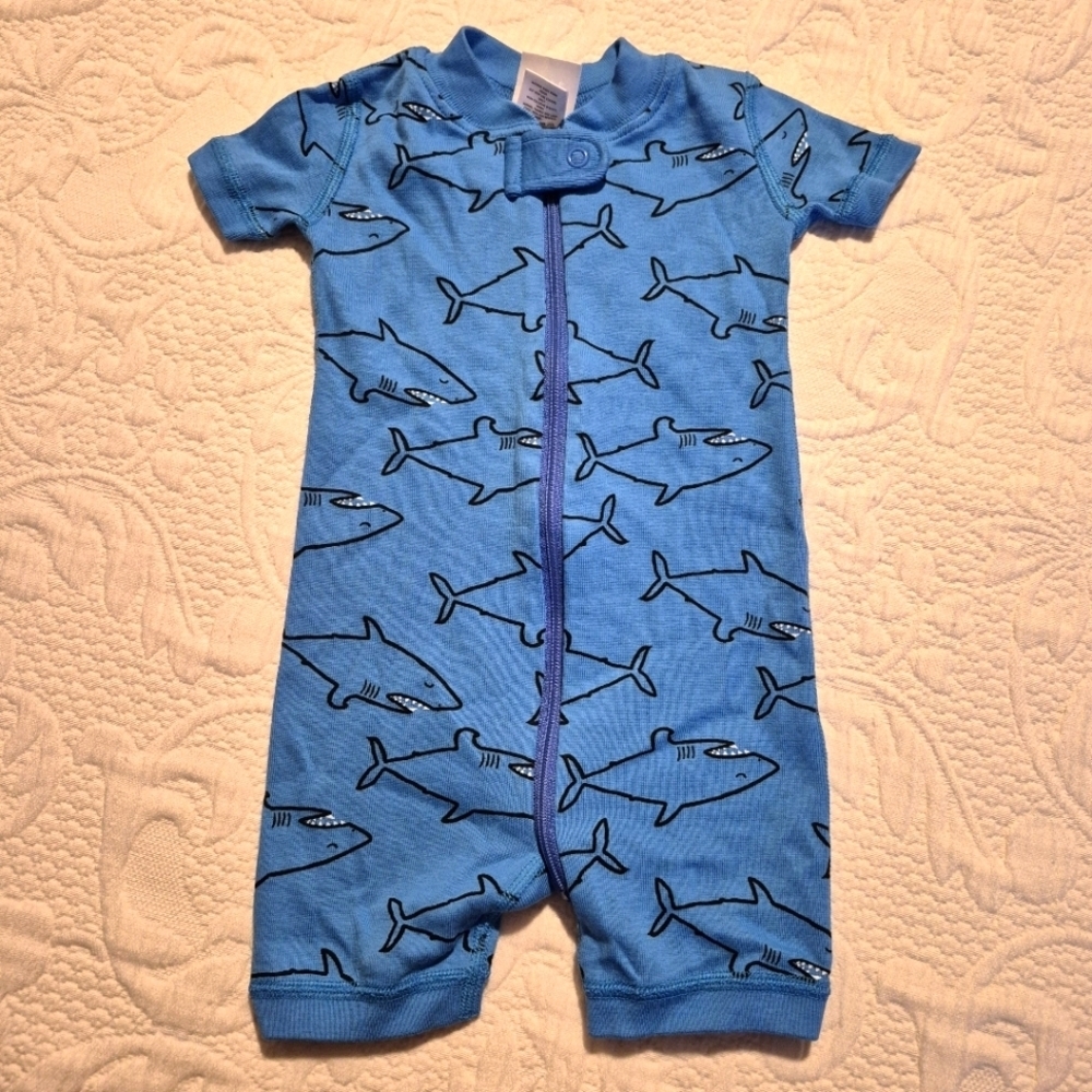 Hanna Andersson boys size 60 or 3-6 months 1 piece short pajama blue/black EUC
